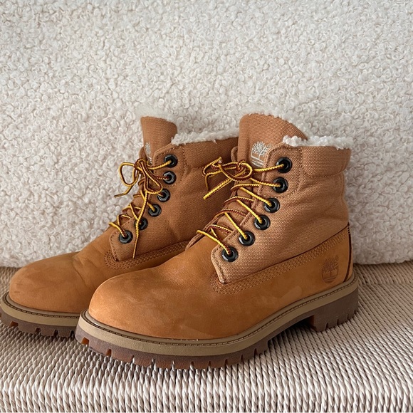 SOLD - Timberland Roll-Top Canvas and Leather Boots Size 4 Junior / 6 Women’s - Picture 11 of 14